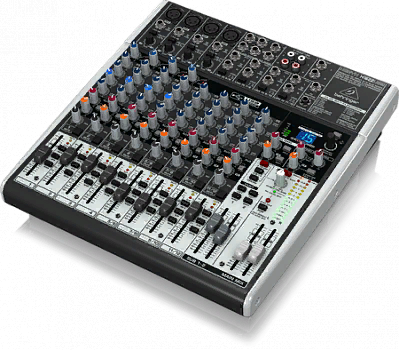 Behringer X1622USB  